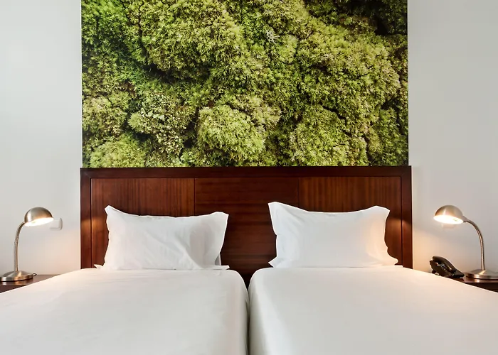 Neat Hotel Avenida